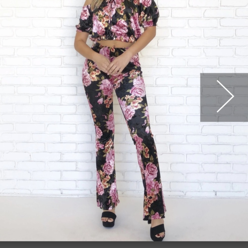 Velvet floral pants